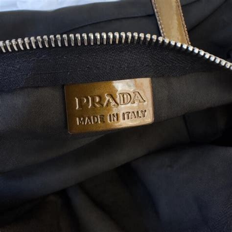 borse prada color bronzo prezzi|borse prada online shop.